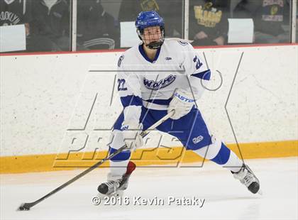 Thumbnail 2 in St. Joseph vs. Darien (CIAC D1 Quarterfinal) photogallery.