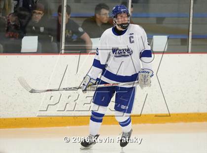 Thumbnail 2 in St. Joseph vs. Darien (CIAC D1 Quarterfinal) photogallery.