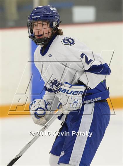 Thumbnail 3 in St. Joseph vs. Darien (CIAC D1 Quarterfinal) photogallery.