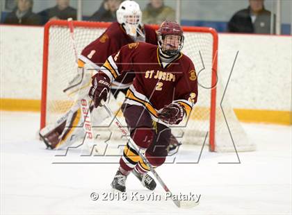 Thumbnail 2 in St. Joseph vs. Darien (CIAC D1 Quarterfinal) photogallery.