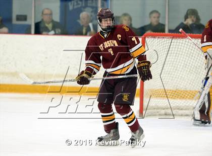 Thumbnail 1 in St. Joseph vs. Darien (CIAC D1 Quarterfinal) photogallery.