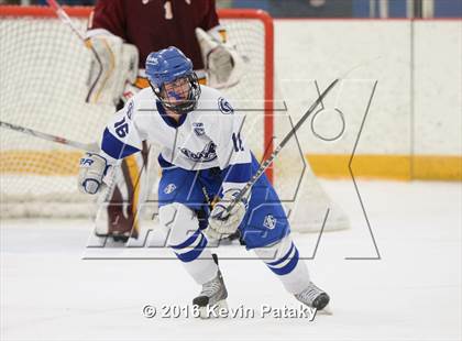 Thumbnail 1 in St. Joseph vs. Darien (CIAC D1 Quarterfinal) photogallery.