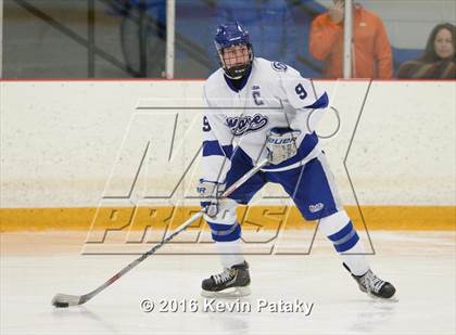 Thumbnail 2 in St. Joseph vs. Darien (CIAC D1 Quarterfinal) photogallery.