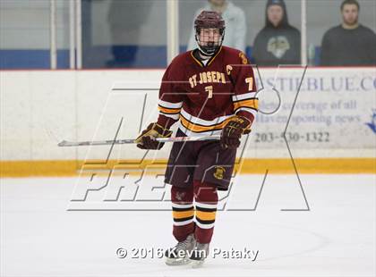 Thumbnail 3 in St. Joseph vs. Darien (CIAC D1 Quarterfinal) photogallery.
