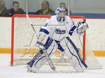 Thumbnail 3 in St. Joseph vs. Darien (CIAC D1 Quarterfinal) photogallery.