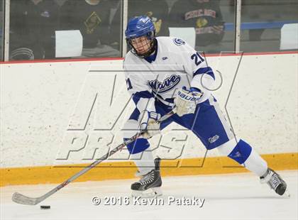Thumbnail 2 in St. Joseph vs. Darien (CIAC D1 Quarterfinal) photogallery.