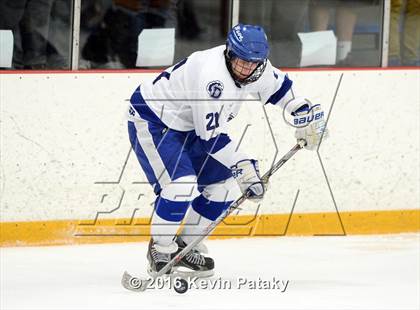 Thumbnail 1 in St. Joseph vs. Darien (CIAC D1 Quarterfinal) photogallery.