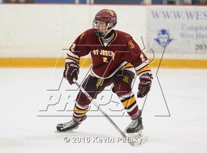 Thumbnail 3 in St. Joseph vs. Darien (CIAC D1 Quarterfinal) photogallery.