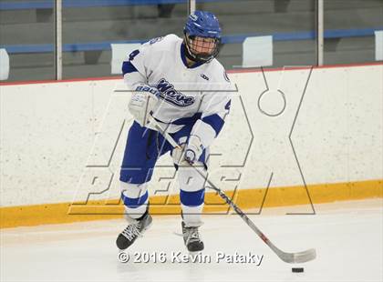 Thumbnail 3 in St. Joseph vs. Darien (CIAC D1 Quarterfinal) photogallery.
