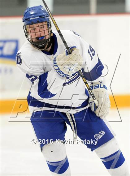 Thumbnail 3 in St. Joseph vs. Darien (CIAC D1 Quarterfinal) photogallery.