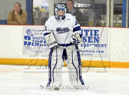 Thumbnail 3 in St. Joseph vs. Darien (CIAC D1 Quarterfinal) photogallery.