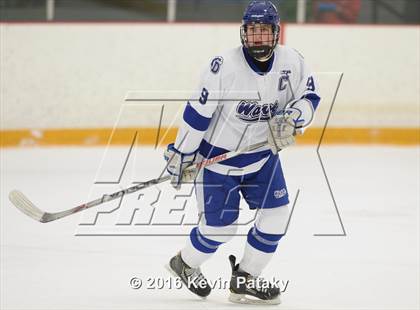 Thumbnail 3 in St. Joseph vs. Darien (CIAC D1 Quarterfinal) photogallery.