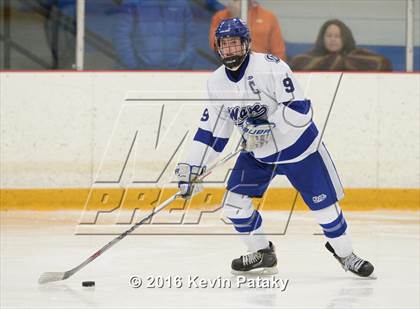 Thumbnail 3 in St. Joseph vs. Darien (CIAC D1 Quarterfinal) photogallery.
