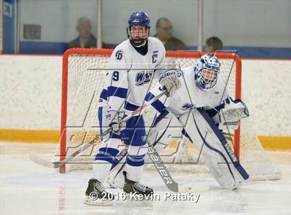 Thumbnail 2 in St. Joseph vs. Darien (CIAC D1 Quarterfinal) photogallery.