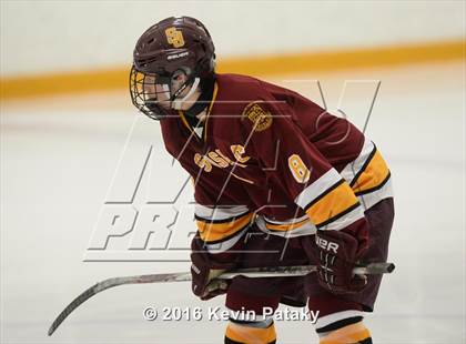 Thumbnail 3 in St. Joseph vs. Darien (CIAC D1 Quarterfinal) photogallery.