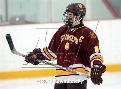 Thumbnail 3 in St. Joseph vs. Darien (CIAC D1 Quarterfinal) photogallery.