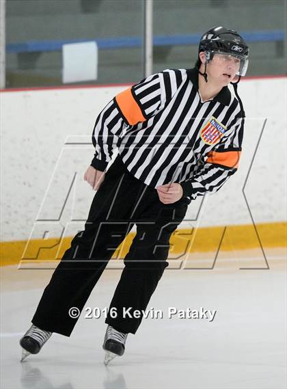Thumbnail 2 in St. Joseph vs. Darien (CIAC D1 Quarterfinal) photogallery.
