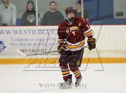 Thumbnail 2 in St. Joseph vs. Darien (CIAC D1 Quarterfinal) photogallery.