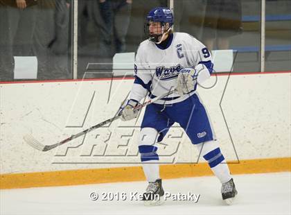Thumbnail 2 in St. Joseph vs. Darien (CIAC D1 Quarterfinal) photogallery.