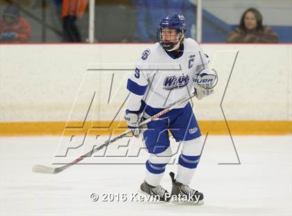 Thumbnail 2 in St. Joseph vs. Darien (CIAC D1 Quarterfinal) photogallery.