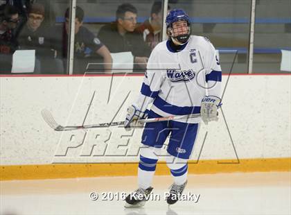 Thumbnail 1 in St. Joseph vs. Darien (CIAC D1 Quarterfinal) photogallery.
