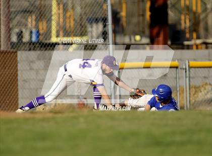 Thumbnail 2 in Covington Catholic @ Campbell Co. photogallery.