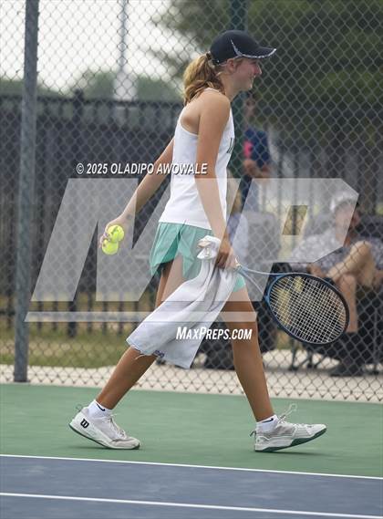 Thumbnail 2 in UIL 3A Girls Tennis Finals photogallery.