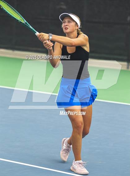 Thumbnail 2 in UIL 3A Girls Tennis Finals photogallery.