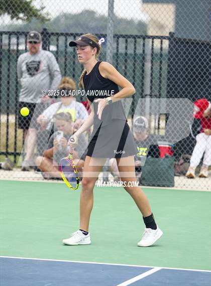 Thumbnail 2 in UIL 3A Girls Tennis Finals photogallery.