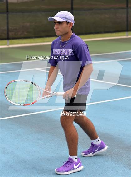Thumbnail 2 in UIL 3A & 4A Tennis Doubles Semifinals photogallery.