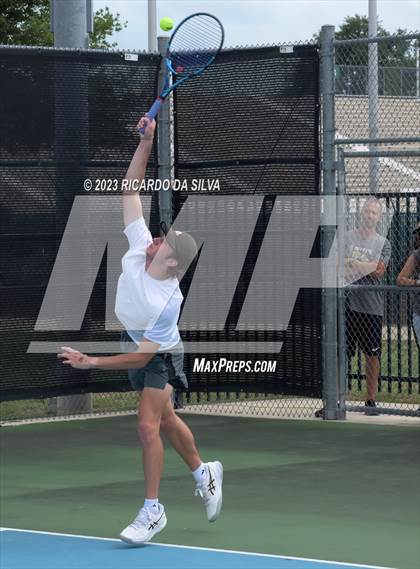 Thumbnail 3 in UIL 3A & 4A Tennis Doubles Semifinals photogallery.