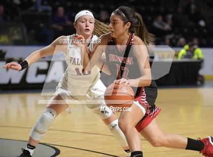 Thumbnail 2 in Kentlake vs. Sunnyside photogallery.