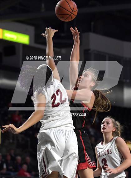Thumbnail 2 in Kentlake vs. Sunnyside photogallery.