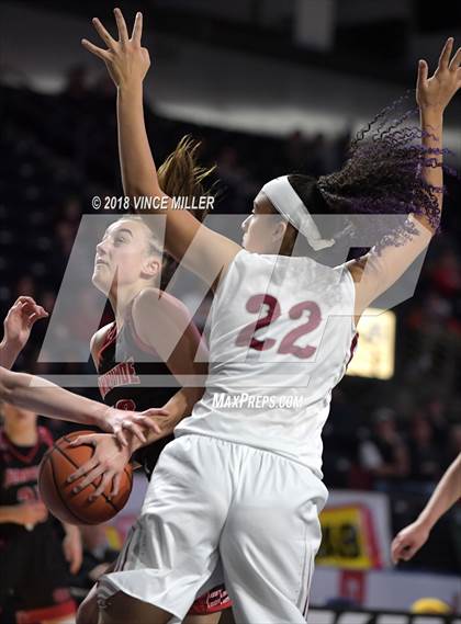 Thumbnail 2 in Kentlake vs. Sunnyside photogallery.