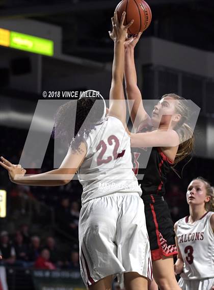 Thumbnail 1 in Kentlake vs. Sunnyside photogallery.