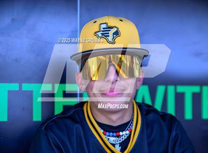 Thumbnail 3 in Seminole vs. Pleasant Grove (UIL Baseball 4A D1 Semifinal Game 1) photogallery.