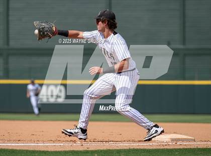 Thumbnail 3 in Seminole vs. Pleasant Grove (UIL Baseball 4A D1 Semifinal Game 1) photogallery.