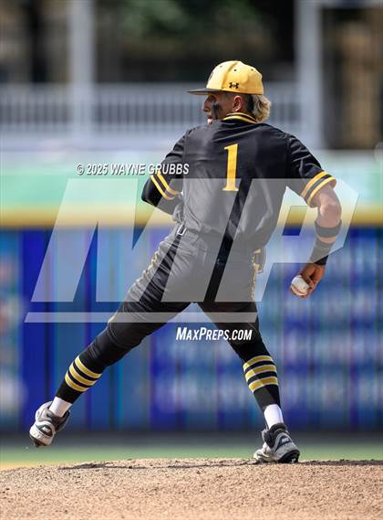 Thumbnail 1 in Seminole vs. Pleasant Grove (UIL Baseball 4A D1 Semifinal Game 1) photogallery.