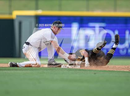 Thumbnail 2 in Seminole vs. Pleasant Grove (UIL Baseball 4A D1 Semifinal Game 1) photogallery.