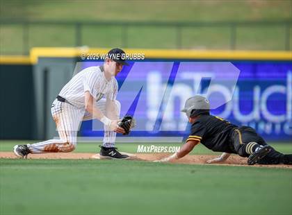 Thumbnail 3 in Seminole vs. Pleasant Grove (UIL Baseball 4A D1 Semifinal Game 1) photogallery.