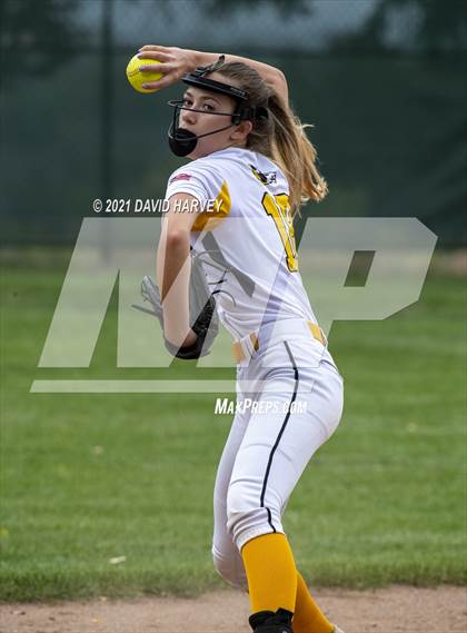 Thumbnail 2 in Skyview vs. Green Mountain photogallery.