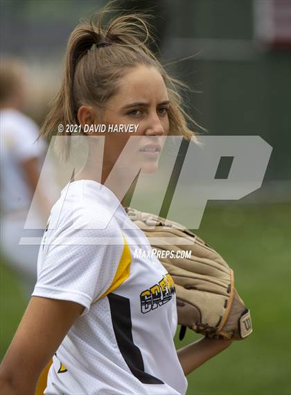 Thumbnail 2 in Skyview vs. Green Mountain photogallery.