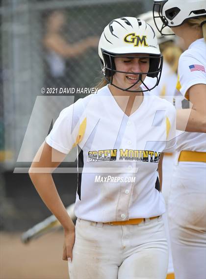 Thumbnail 2 in Skyview vs. Green Mountain photogallery.