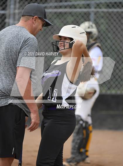 Thumbnail 2 in Skyview vs. Green Mountain photogallery.