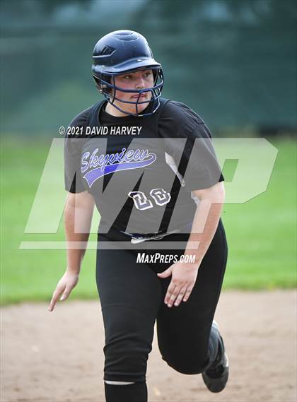 Thumbnail 1 in Skyview vs. Green Mountain photogallery.