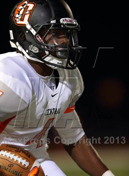Thumbnail 2 in Central @ Valor Christian photogallery.