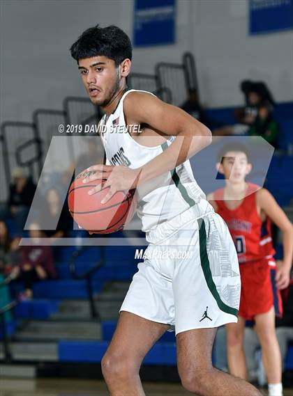 Thumbnail 2 in Pleasant Grove vs. River Valley (Les Curry Invitational) photogallery.