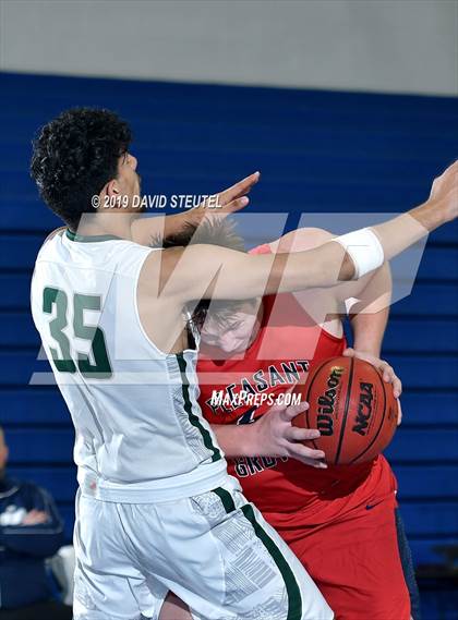 Thumbnail 3 in Pleasant Grove vs. River Valley (Les Curry Invitational) photogallery.
