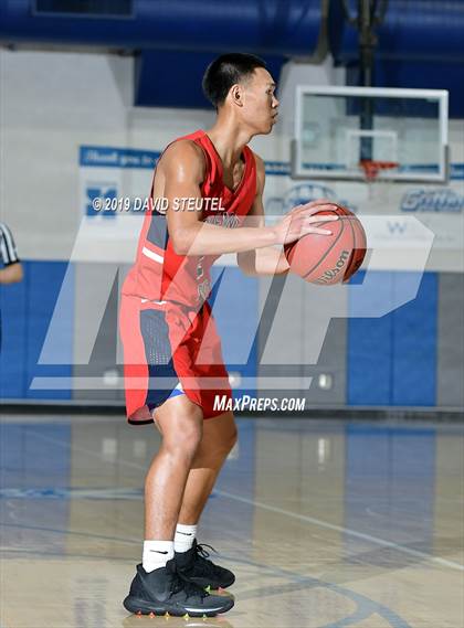Thumbnail 2 in Pleasant Grove vs. River Valley (Les Curry Invitational) photogallery.
