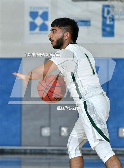 Thumbnail 3 in Pleasant Grove vs. River Valley (Les Curry Invitational) photogallery.